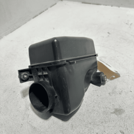 2014 - 2020 ACURA MDX ENGINE AIR CLEANER INTAKE RESONATOR CHAMBER OEM