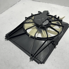 2014-2020 ACURA MDX FRONT PASSANGER SIDE RADIATOR COOLING FAN MOTOR & SHROUD OEM