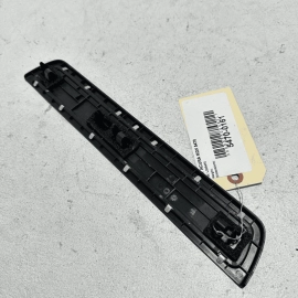 2014 - 2020 ACURA MDX FRONT PASSENGER DOOR SILL STEP SCUFF PLATE COVER TRIM OEM 2014 - 2020 ACURA MDX FRONT PASSENGER DOOR SILL STEP SCUFF PLATE COVER TRIM OEM