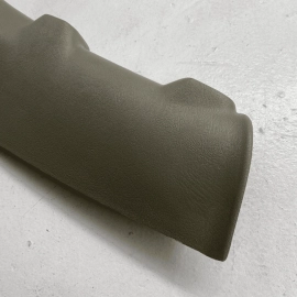 2003-04 HUMMER H2 WINDSHIELD LEFT SIDE A PILLAR TRIM COVER PANEL & SPEAKER 