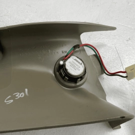 2003-04 HUMMER H2 WINDSHIELD LEFT SIDE A PILLAR TRIM COVER PANEL & SPEAKER 