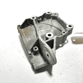 2017-2020 ACURA MDX 3.5L AC AIR CONDITIONING COMPRESSOR MOUNT BRACKET OEM 2017-2020 ACURA MDX 3.5L AC AIR CONDITIONING COMPRESSOR MOUNT BRACKET OEM