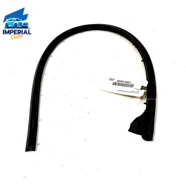 AUDI A6 Quattro 2012-2018 S6 FRONT DRIVER SIDE DOOR LOWER WEATHERSTRIP SEAL