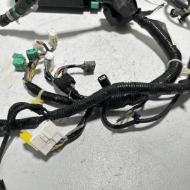 2017-2018 Acura MDX 3.5L Passenger Side Headlight Wiring Harness & Fuse Box OEM 2017-2018 Acura MDX 3.5L Passenger Side Headlight Wiring Harness & Fuse Box OEM