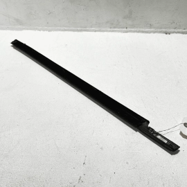 Rear Right / Passenger Side Door Window Belt Molding Acura TLX 2018-2020 OEM Rear Right / Passenger Side Door Window Belt Molding Acura TLX 2018-2020 OEM