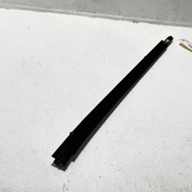 Rear Right / Passenger Side Door Window Belt Molding Acura TLX 2018-2020 OEM Rear Right / Passenger Side Door Window Belt Molding Acura TLX 2018-2020 OEM