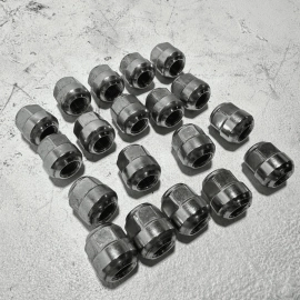 2018 HONDA PILOT EX-L / RIGHT SIDE WHEEL RIM LUG BOLT NUT OEM SET OF 19