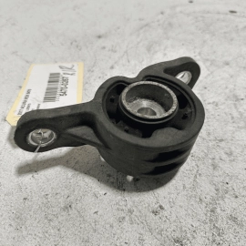 ACURA MDX 2016-2020 3.5L AWD REAR DIFFERENTIAL PASSENGER SIDE MOUNT BRACKET OEM