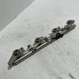 Mercedes W221 S550 Left Driver Side Fuel Injection Rail Line OEM 2012-2013