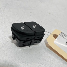 2018-2023 GMC Terrain Front Left Driver Side Door Lock Latch Control Switch