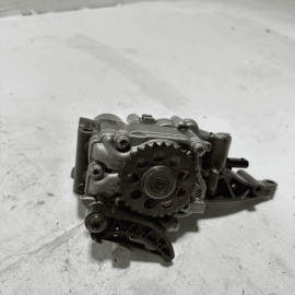 Engine Motor Oil Pump 85K Miles Mercedes S550 2012 OEM