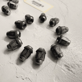 GMC TERRAIN 2018 - 2023 Buick Encore WHEEL RIM LUG NUT BOLT BOLTS OEM SET O
