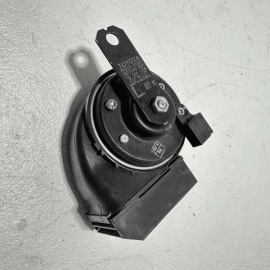 2018-2024 TOYOTA CAMRY FRONT LEFT SIDE LOW PITCH NOTE TONE HORN SIGNAL OEM