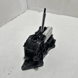 2018-2024 TOYOTA CAMRY TRANSMISSION SHIFT SHIFTER GEAR SELECTOR LEVER OEM