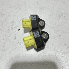 2018-2022 TOYOTA CAMRY FRONT LEFT OR RIGHT SIDE IMPACT CRASH SENSOR 2PCS OEM 2018-2022 TOYOTA CAMRY FRONT LEFT OR RIGHT SIDE IMPACT CRASH SENSOR 2PCS OEM