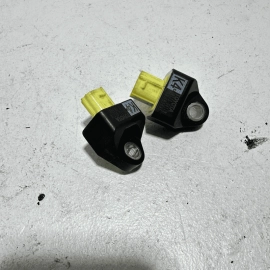 2018-2022 TOYOTA CAMRY FRONT LEFT OR RIGHT SIDE IMPACT CRASH SENSOR 2PCS OEM 2018-2022 TOYOTA CAMRY FRONT LEFT OR RIGHT SIDE IMPACT CRASH SENSOR 2PCS OEM