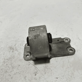 2020-2024 TOYOTA CAMRY 2.5L AWD XSE LEFT SIDE TRANS MOUNT BRACKET SUPPORT OEM