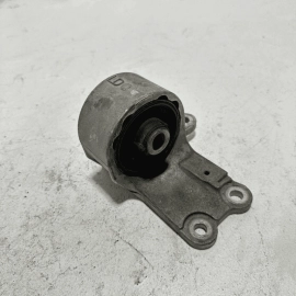 2020-2024 TOYOTA CAMRY 2.5L AWD XSE LEFT SIDE TRANS MOUNT BRACKET SUPPORT OEM