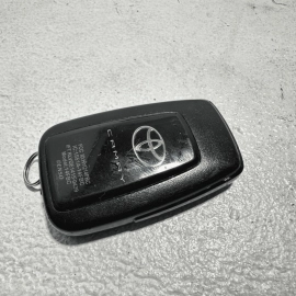 2018-2023 TOYOTA CAMRY SMART KEY KEYLESS REMOTE OEM 2018-2023 TOYOTA CAMRY SMART KEY KEYLESS REMOTE OEM