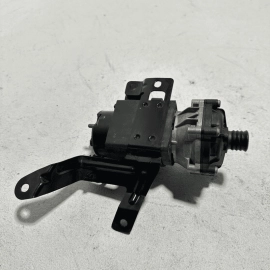2007 - 2013 Mercedes W221 S550 Engine Auxiliary AUX Circulation Water Pump OEM