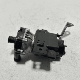 2007 - 2013 Mercedes W221 S550 Engine Auxiliary AUX Circulation Water Pump OEM