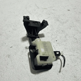 MERCEDES BENZ S550 2007-2013 FUEL DOOR RELEASE ACTUATOR OEM