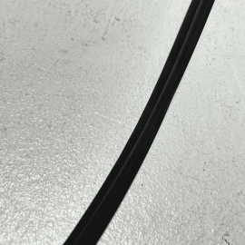 MERCEDES S550 2007-2013 FRONT LEFT DRIVER SIDE DOOR UPPER WEATHERSTRIP SEAL OEM