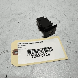 2021-2024 TOYOTA CAMRY XSE DASHBOARD EMERGENCY HAZARD WARNING SWITCH OEM