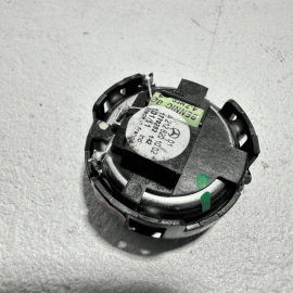 07-13 MERCEDES S550 W221 FRONT OR REAR SIDE DOOR AUDIO SPEAKER TWEATER OEM