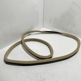 MERCEDES S550 W221 2007-2013 REAR PASSENGER SIDE DOOR BODY WEATHERSTRIP SEAL OEM