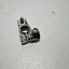 2018-2024 TOYOTA CAMRY BATTERY NEGATIVE TERMINAL CONNECTOR CLAMP OEM