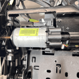 2012 - 2018 AUDI A6 FRONT RIGHT PASSENGER SEAT LOWER TRACK FRAME W/ MOTORS 