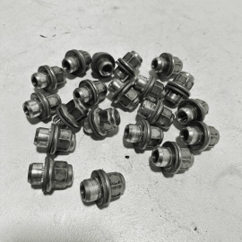 2018-2024 TOYOTA CAMRY WHEEL RIM LUG NUT BOLT BOLTS SET OF 20 PCS OEM