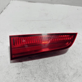2016-2018 HONDA PILOT REAR RIGHT PASSENGER SIDE INNER TAILLIGHT LAMP OEM