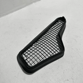 2007-2013 MERCEDES S600 S550 CL550 S63AMG ENGINE AIR INTAKE FILTER GRILLE OEM