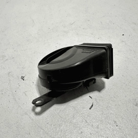 2018-2024 TOYOTA CAMRY FRONT RIGHT SIDE HIGH PITCH NOTE TONE HORN SIGNAL OEM