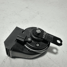 2018-2024 TOYOTA CAMRY FRONT RIGHT SIDE HIGH PITCH NOTE TONE HORN SIGNAL OEM