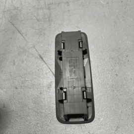 2018-2024 TOYOTA CAMRY XSE REAR ROOF OVERHEAD DOME LIGHT LAMP SWITCH OEM