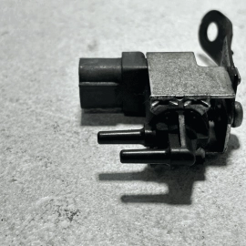 2018-2024 TOYOTA CAMRY 2.5L ENGINE MOTOR VACUUM VALVE SWITCH OEM