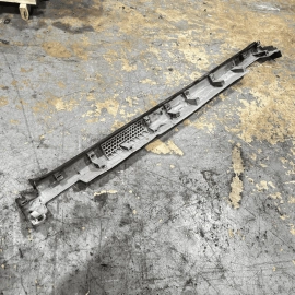 2016-22 Honda Pilot Right Passenger Side Skirt Rocker Molding Garnish Panel OEM