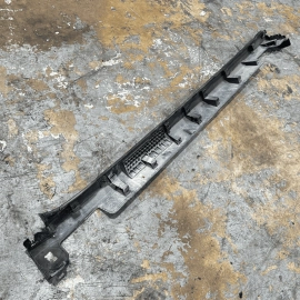 2016-22 Honda Pilot Right Passenger Side Skirt Rocker Molding Garnish Panel OEM