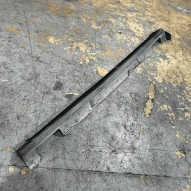 2016-2022 Honda Pilot Left Driver Side Skirt Rocker Molding Garnish Panel OEM