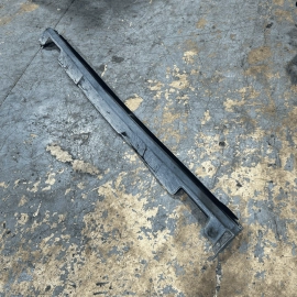 2016-2022 Honda Pilot Left Driver Side Skirt Rocker Molding Garnish Panel OEM