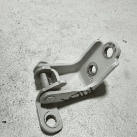 2016-2021 HONDA PILOT REAR LEFT DRIVER SIDE TAILGATE HINGE COVER TRIM OEM