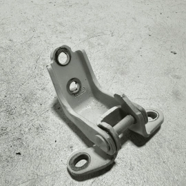 2016-2021 HONDA PILOT REAR LEFT DRIVER SIDE TAILGATE HINGE COVER TRIM OEM