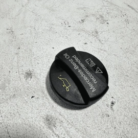 Engine Motor Oil Filler Cap Mercedes AMG GT 2018-2021 OEM