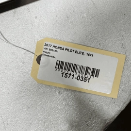 2016-2022 Honda Pilot Rear Left Driver Side Door Window Belt Molding OEM