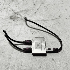 2007-2013 MERCEDES S550 W221 ANTENNA AMPLIFIER AMP SPLITTER MODULE OEM