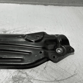 2007-2013 MERCEDES S550 W221 FRONT SUBFRAME CROSSMEMBER PLATE BRACKET OEM