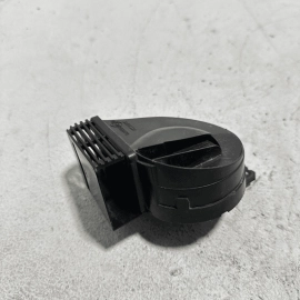 TOYOTA CAMRY 2018-2024 Highlander PASSENGER SIDE HIG NOTE TONE HORN SIGNAL OEM
